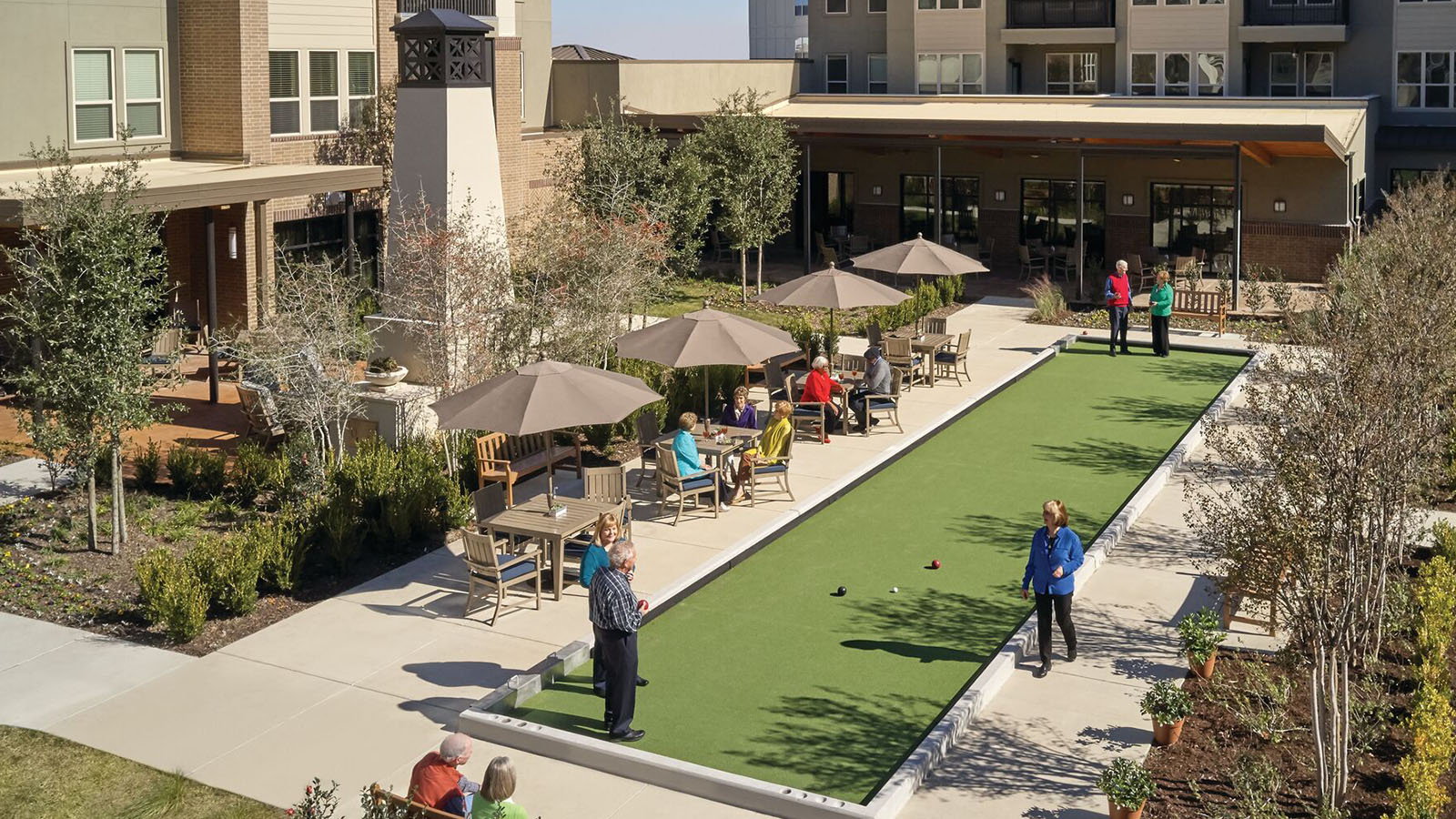 Senior Living Amenities and Activities in North Dallas Highland Springs