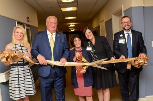Lantern Hill Hosts Celebration And Ribbon Cutting Ceremony For  Continuing Care Neighborhood image